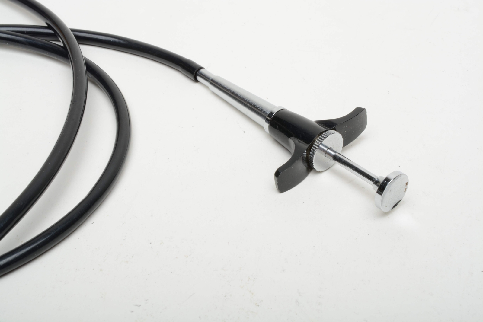 Camera locking cable release (Disc Lock) ~40", Nice and clean