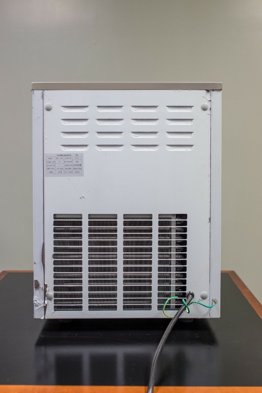 Vevor BQL-112Y Batch Ice Cream Freezer - Open Box