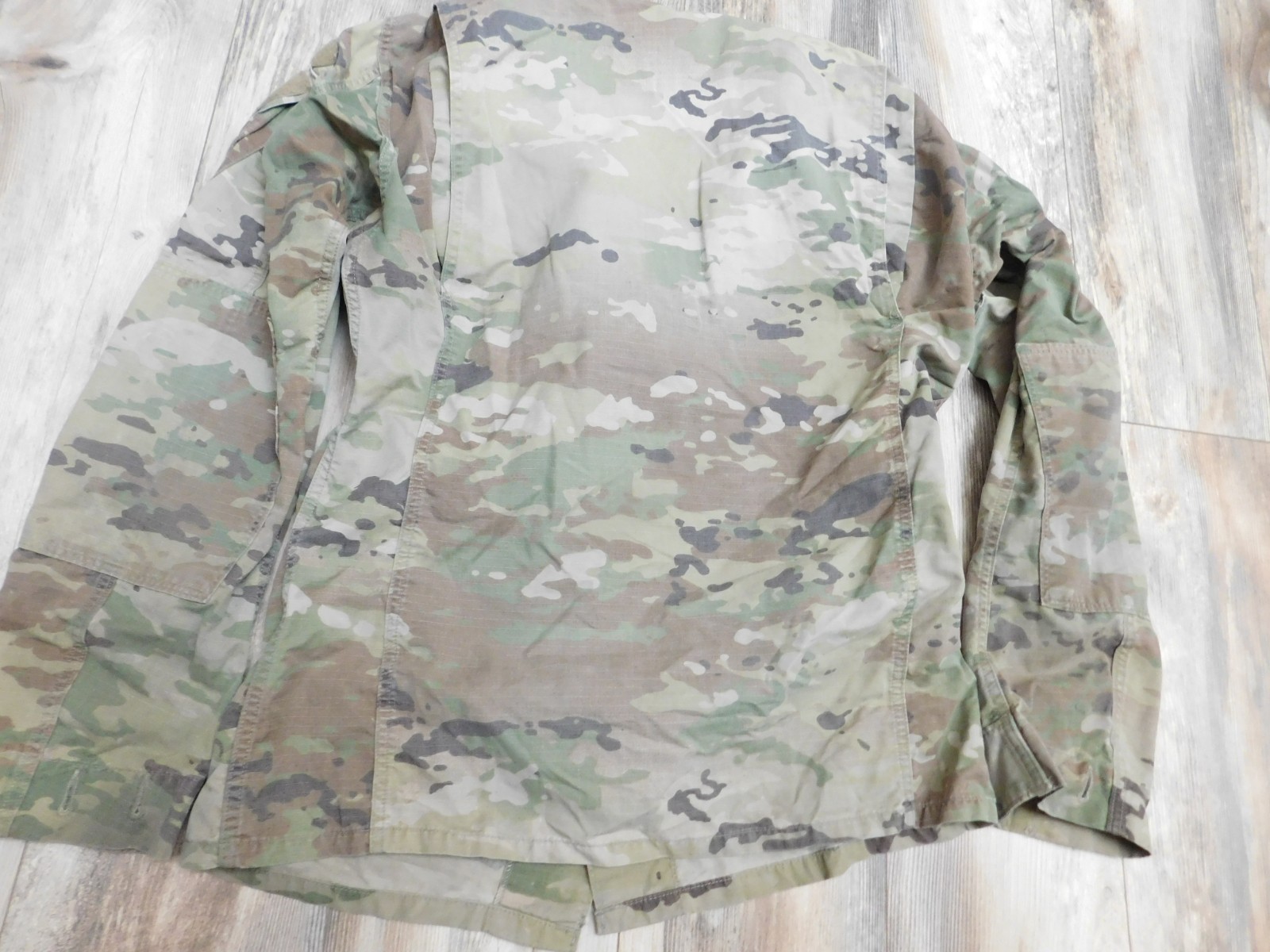 US ARMY OCP COAT SZ SMALL - LONG