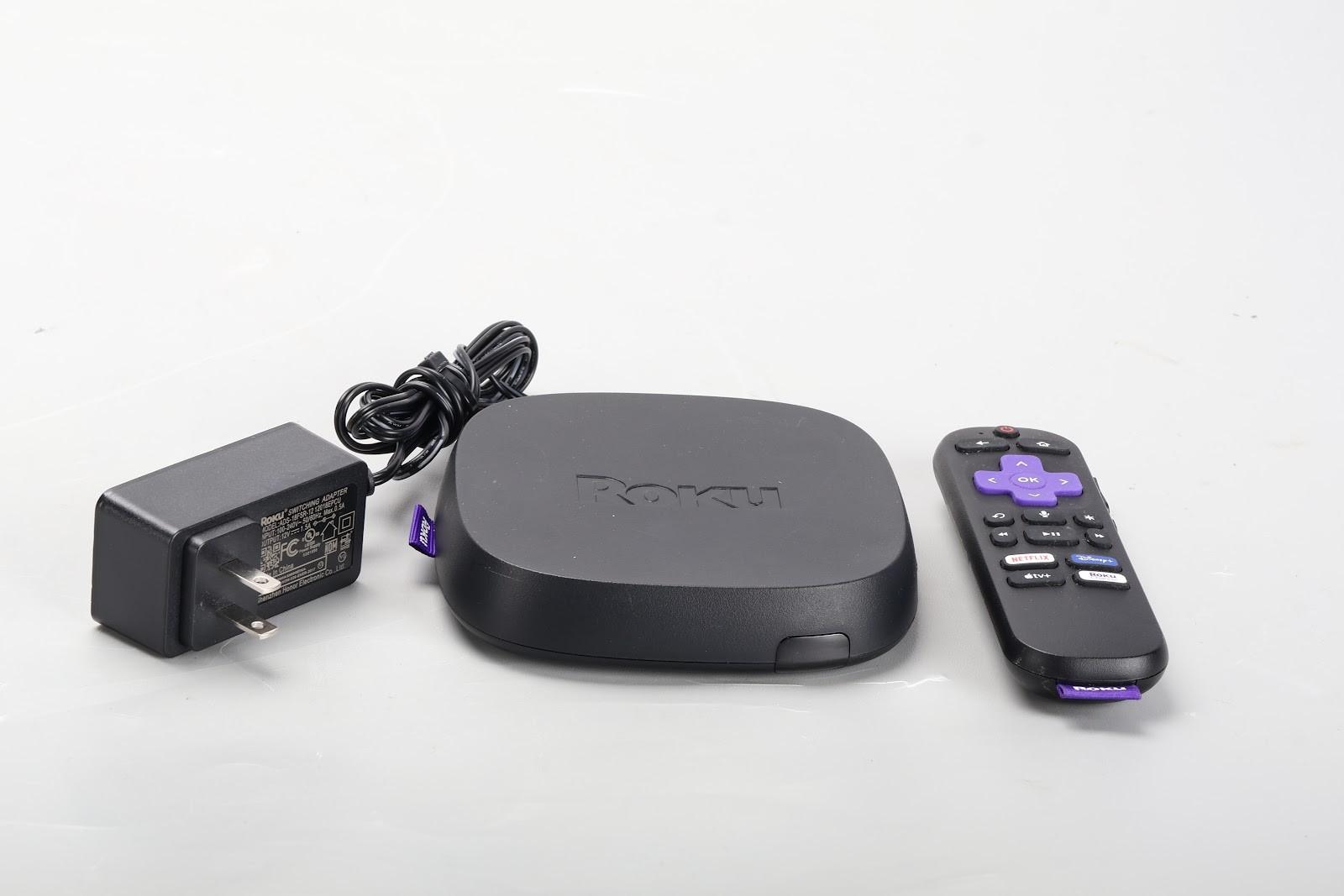 Roku 4802X Ultra Media Streamer With Remote and Power Supply