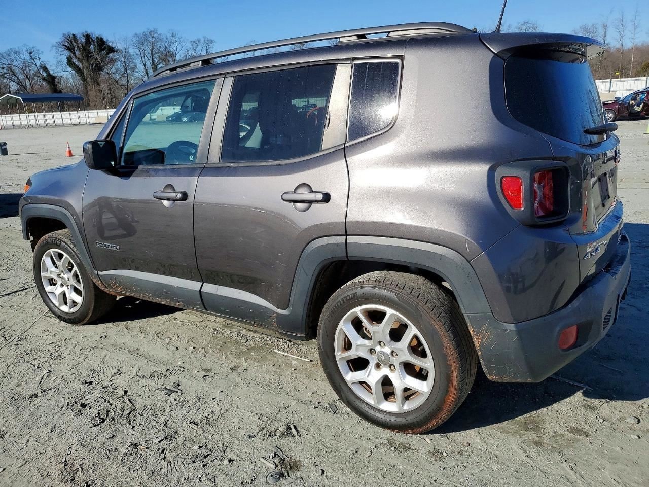 Fuse Box Engine Fits 15-21 RENEGADE 5015753