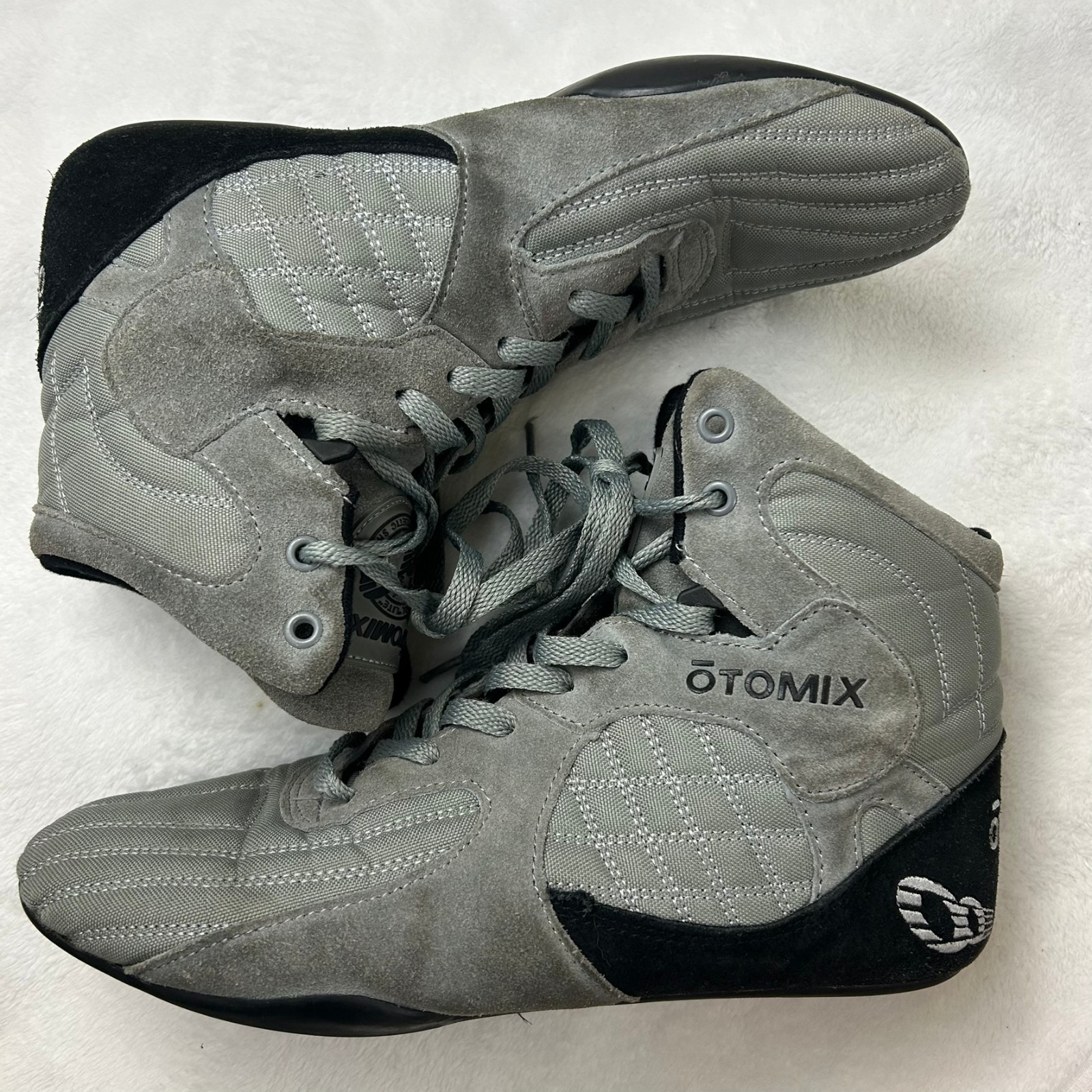 Otomix Stingray Gray M3000 Bodybuilding Weightlifting MMA Shoes Sz M 10.5 /F 12