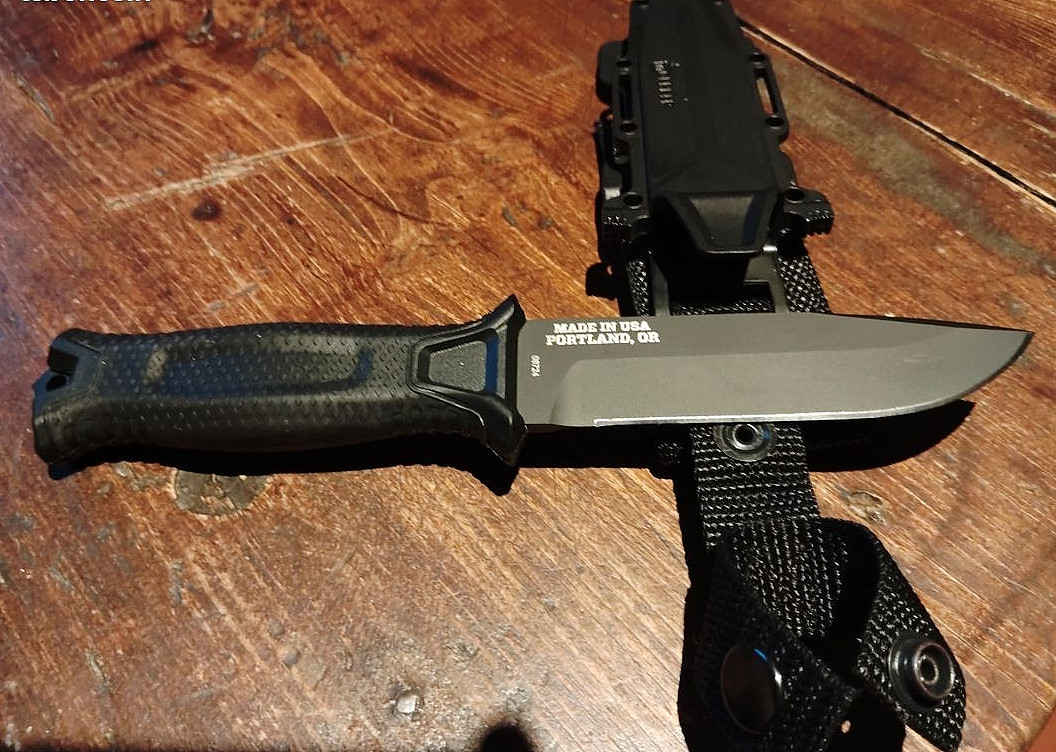 Gerber StrongArm Fixed Blade Knife Full Tang Black Tactical Survival