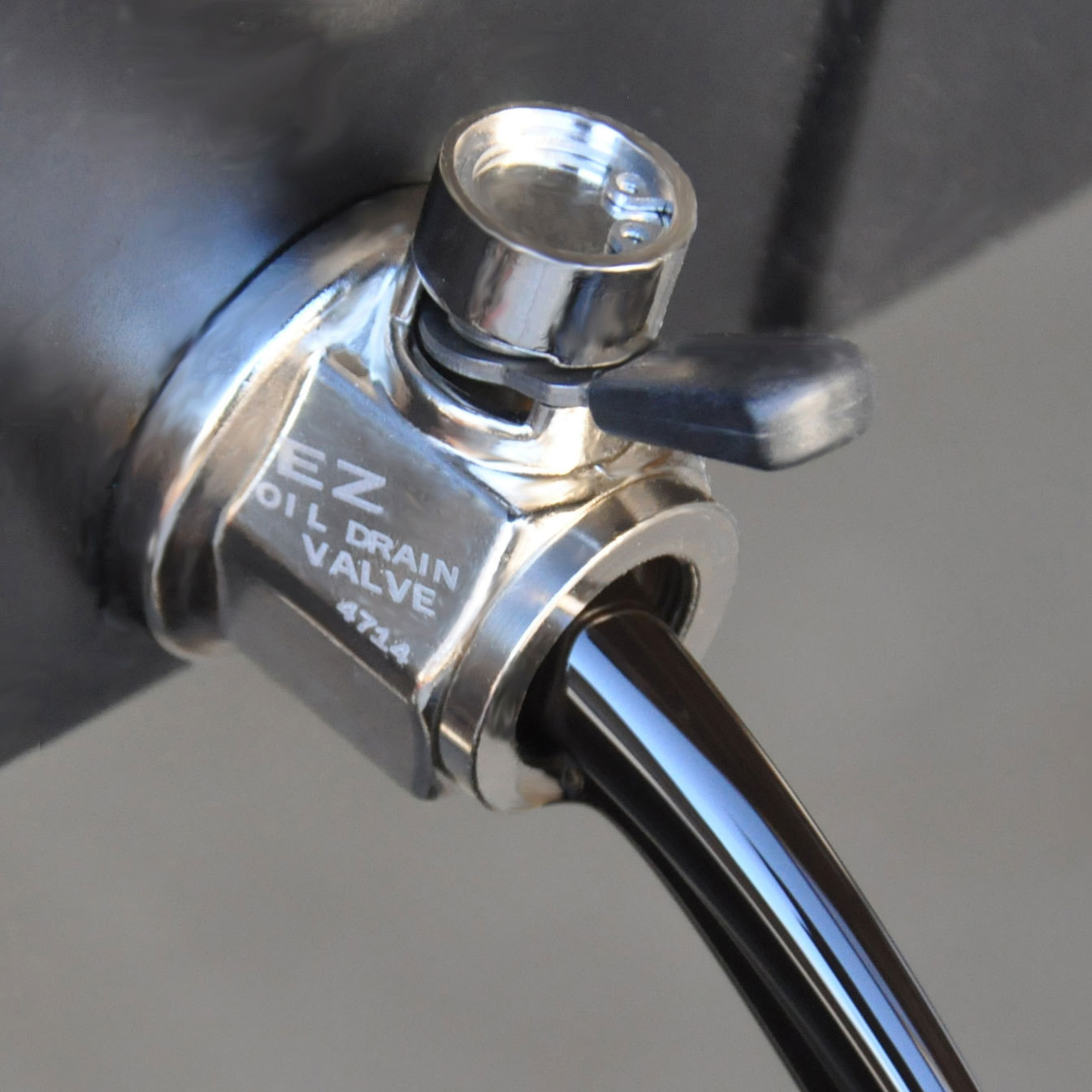 EZ Engine Oil Drain Valve EZ-7B (22mm-1.5)