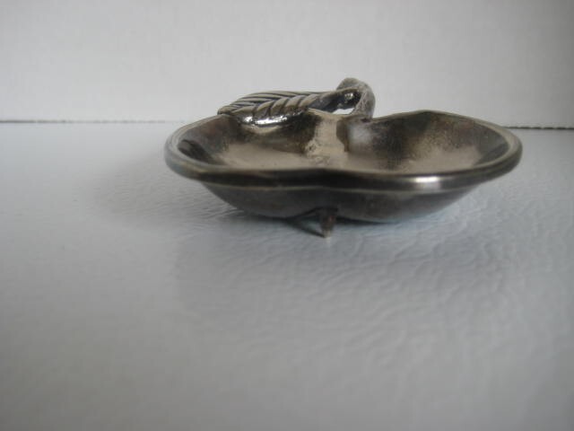 Seba Silverplate Apple Bon Bon Dish England