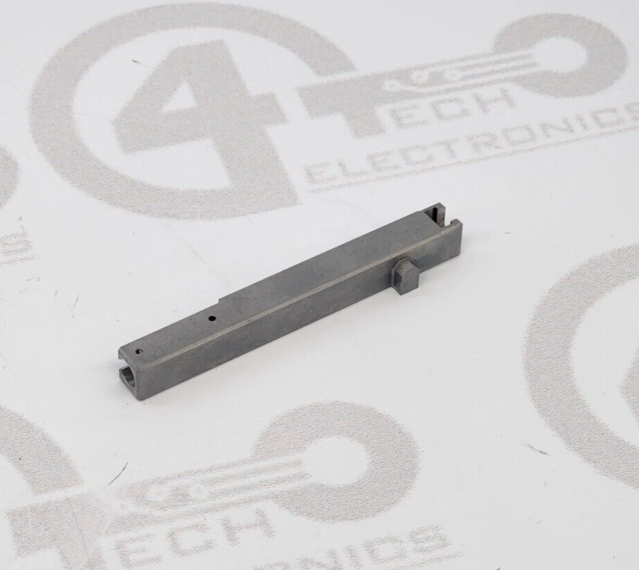 Universal Instruments Pusher 30997610