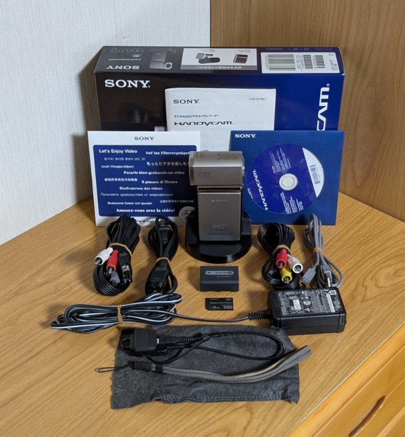 SONY HDR-TG1 Digital Handycam Camcorder Full HD Japanese only Excellent+