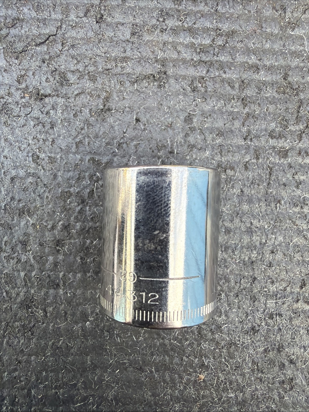 Craftsman Size 18mm x 3/8" Drive 12 Point Socket 44312 Inverted G2