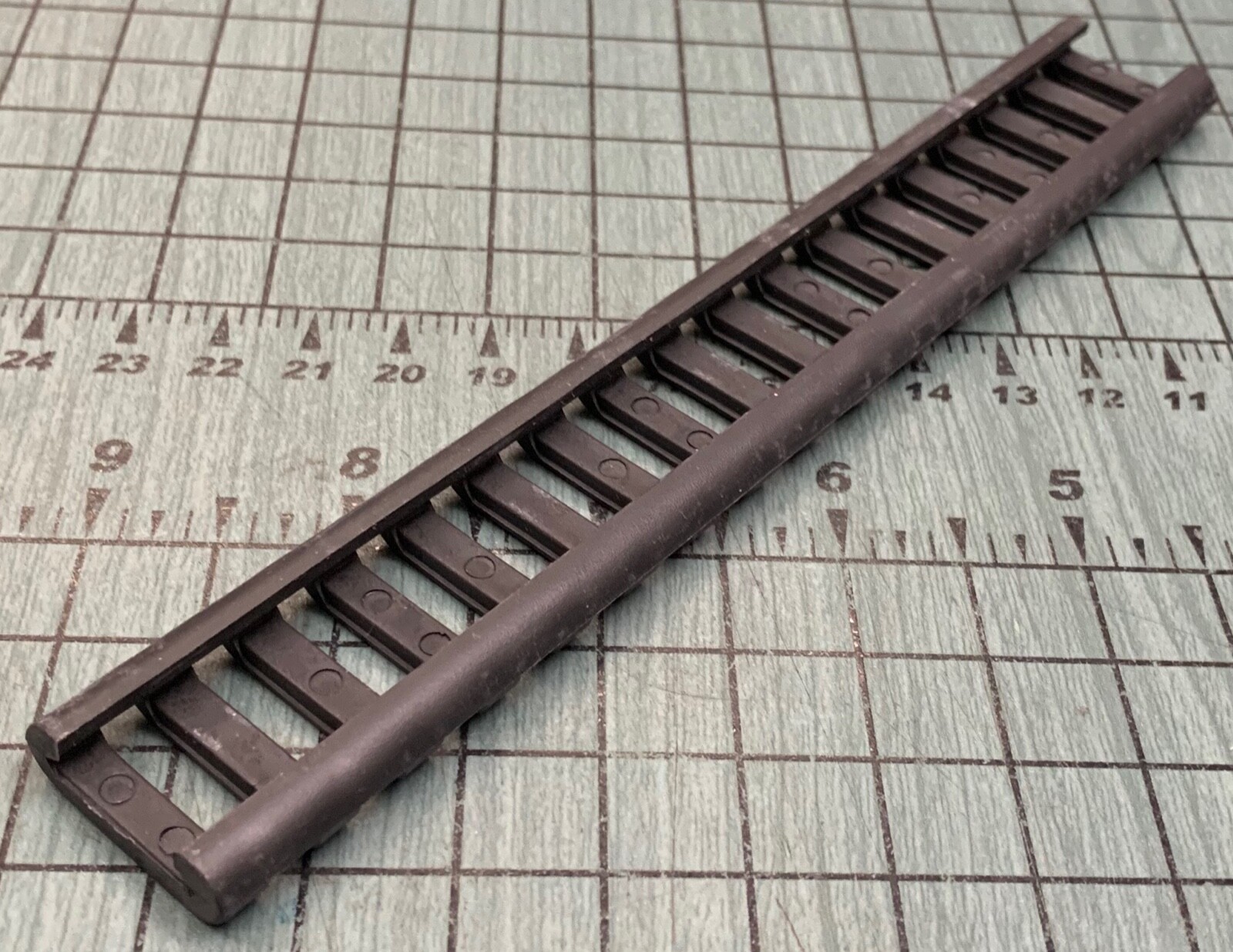 GT Surplus Low Profile Ladder Rail Cover BLACK  for 1913 Picatinny Rail