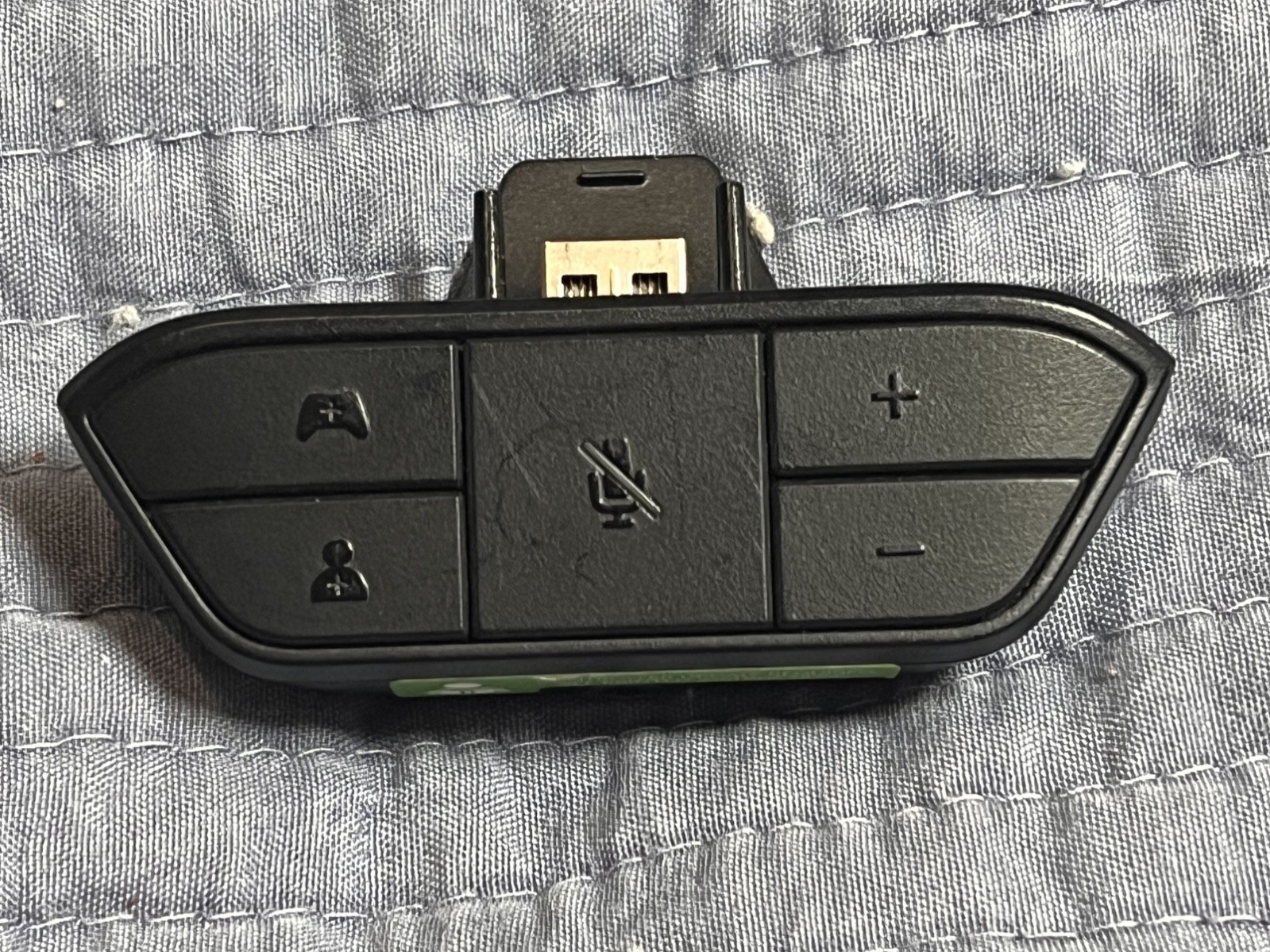 Official Microsoft Xbox One Stereo Headset Adapter Microphone Audio Controller