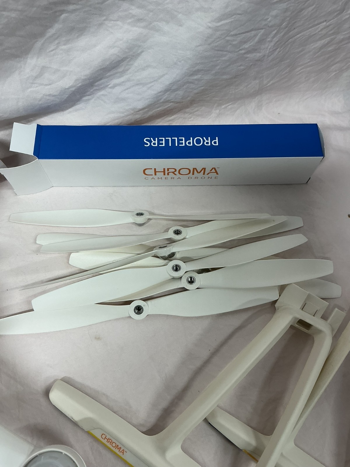 Chroma Blade BLH8680 Drone Camera Drone Ready Bind N Fly Go Pro Complete