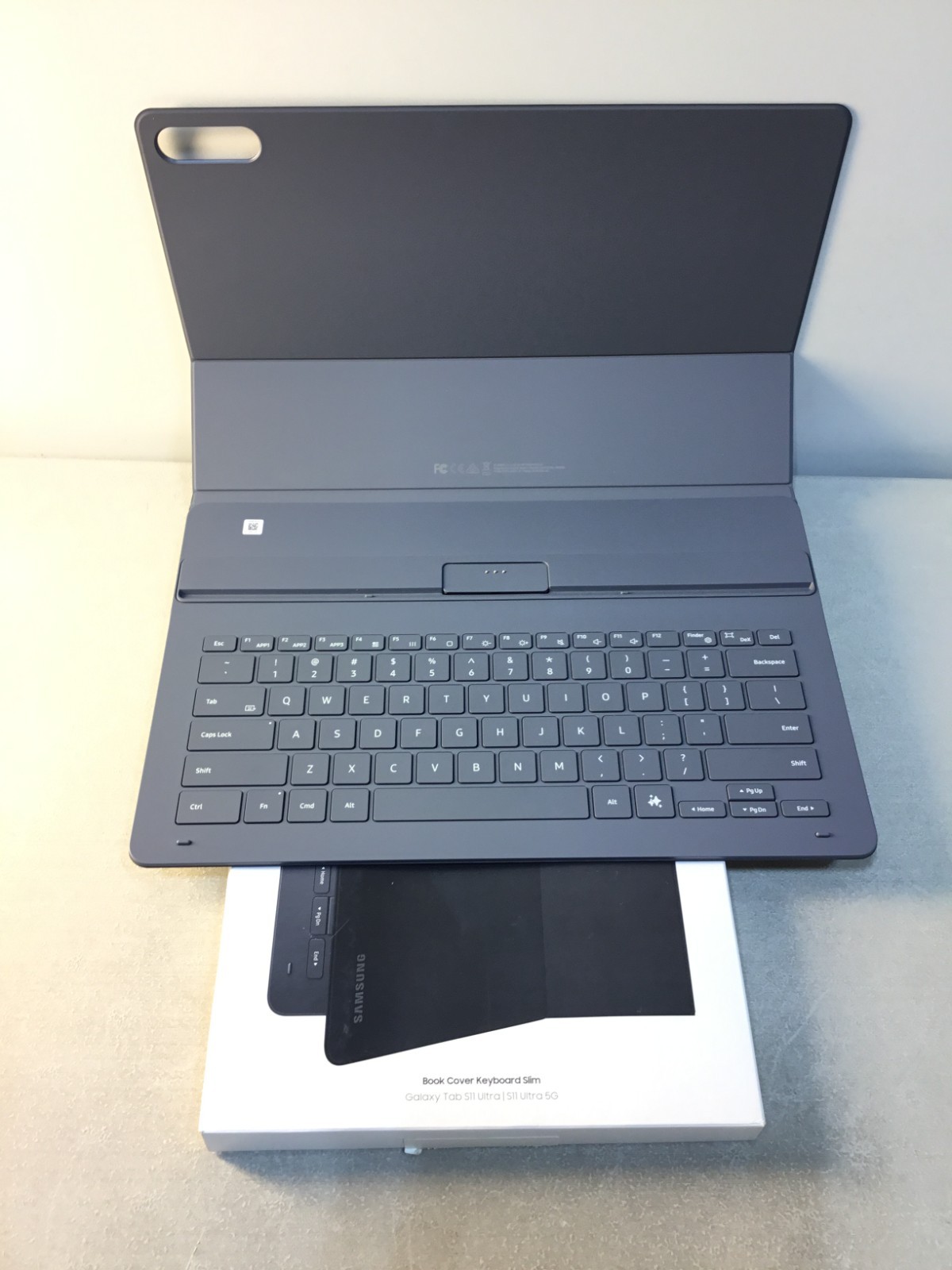 Original Samsung Galaxy Tab S11 Ultra SlimBook Cover Keyboard 5G.DX930 WOUT BOX
