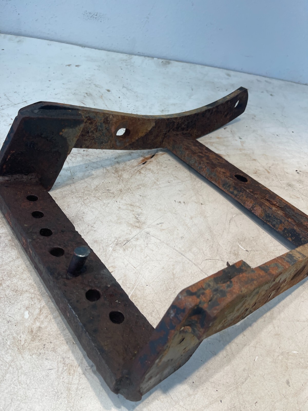 Mahindra 6530 Tractor Hitch Bracket