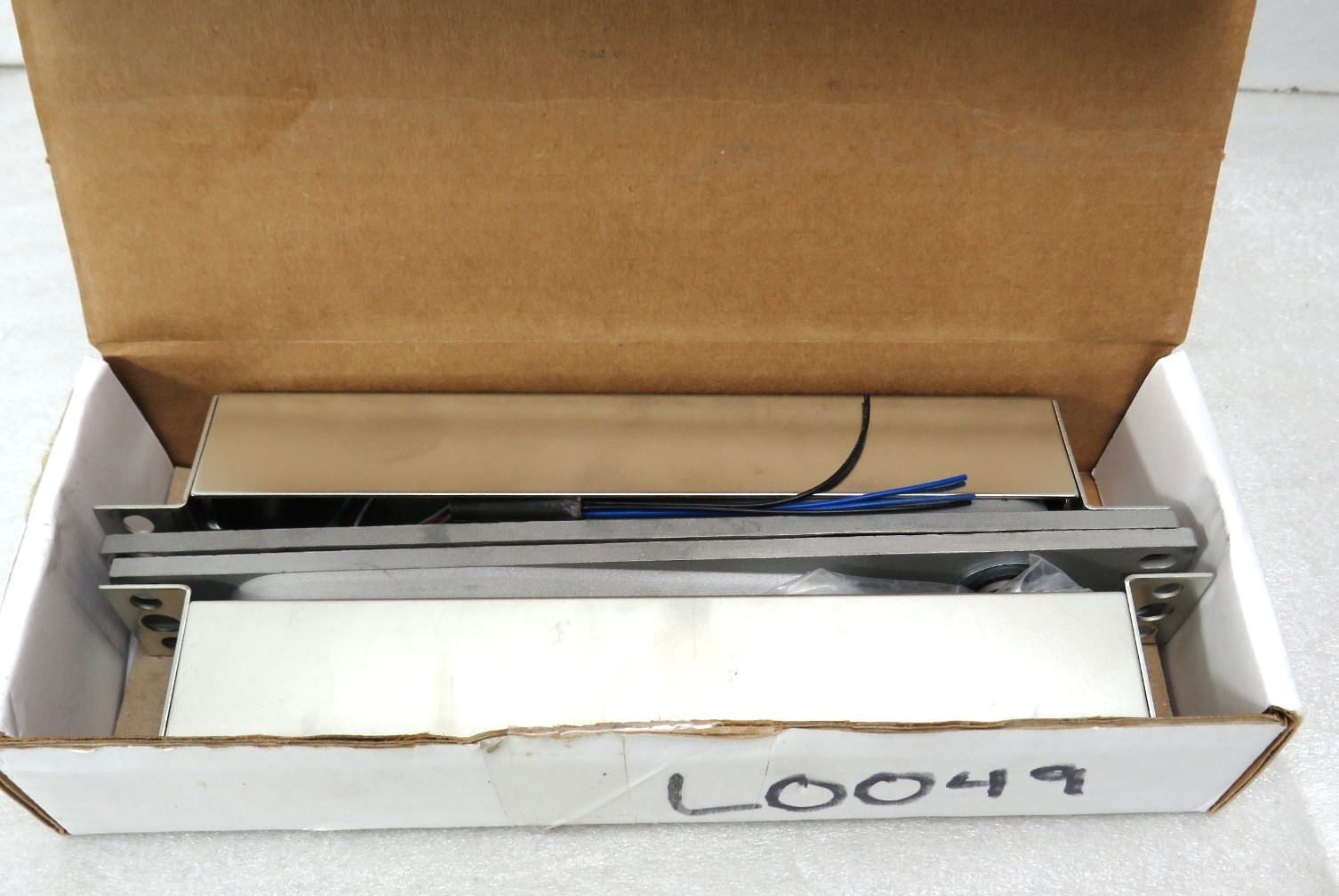 Securitron ASSA ABLOY CEPT-C5E Concealed Electrical Power Transfer [CTCNC]