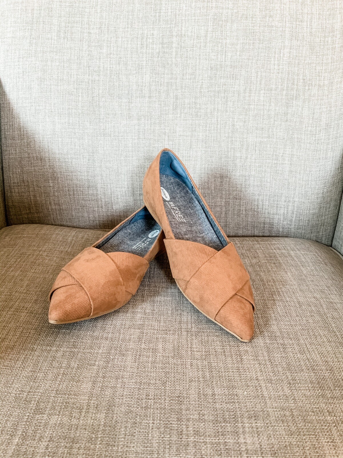 NWOB Dr. Scholls Be Free Pointed Toe Brown Flats