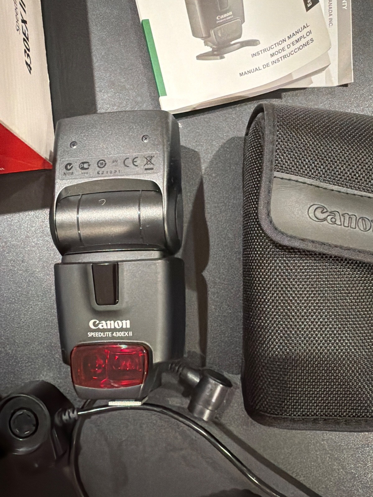 Canon 430EX II Speedlite Shoe Mount Flash, case, and diffuser