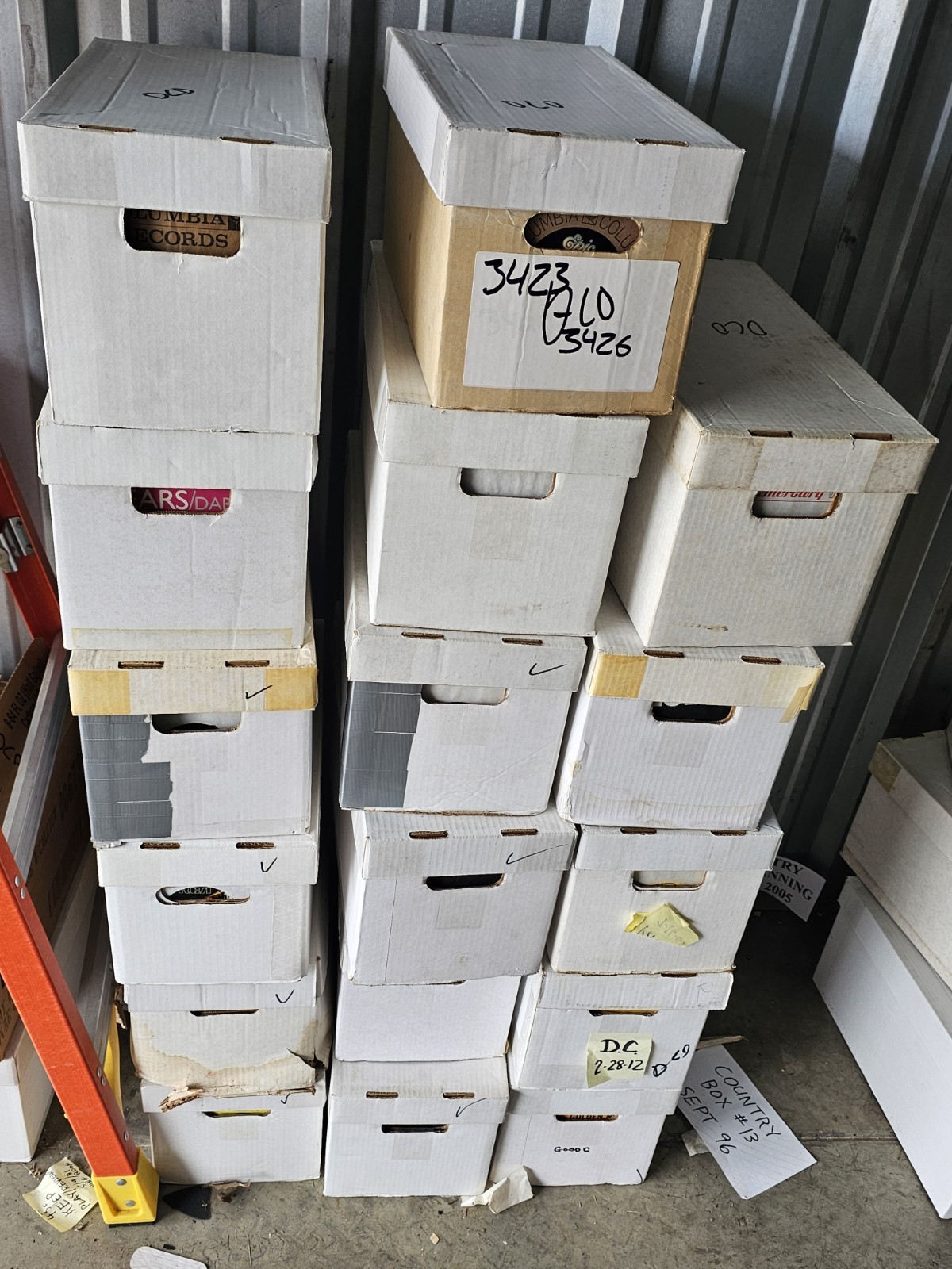 Box Lot of 170 Vinyl 45 Records From Collection Mostly Country VG+ In Sleeves