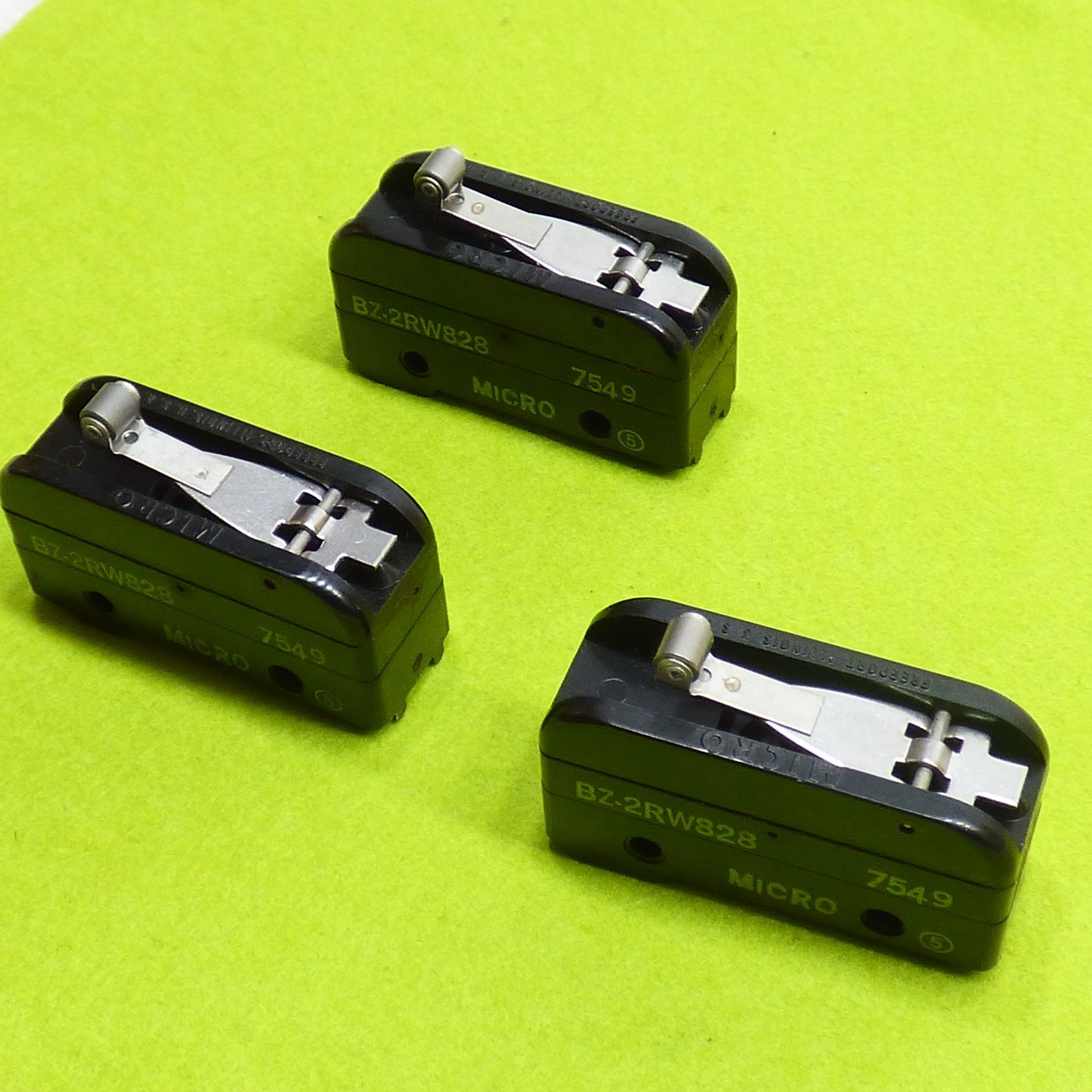3 Honeywell micro switch bz-2rw828 lot microswitch