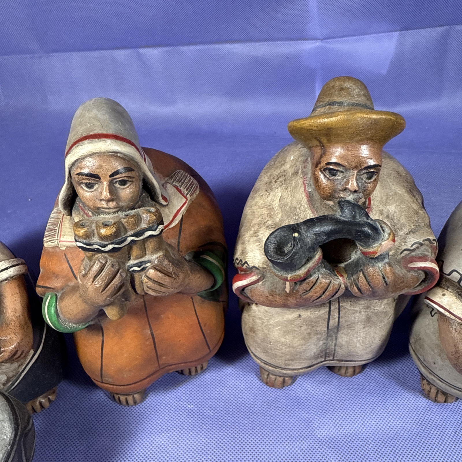 4 Peruvian Chulucanas Folk Art Pottery Set Of Musicians Mauve 2005 Y2