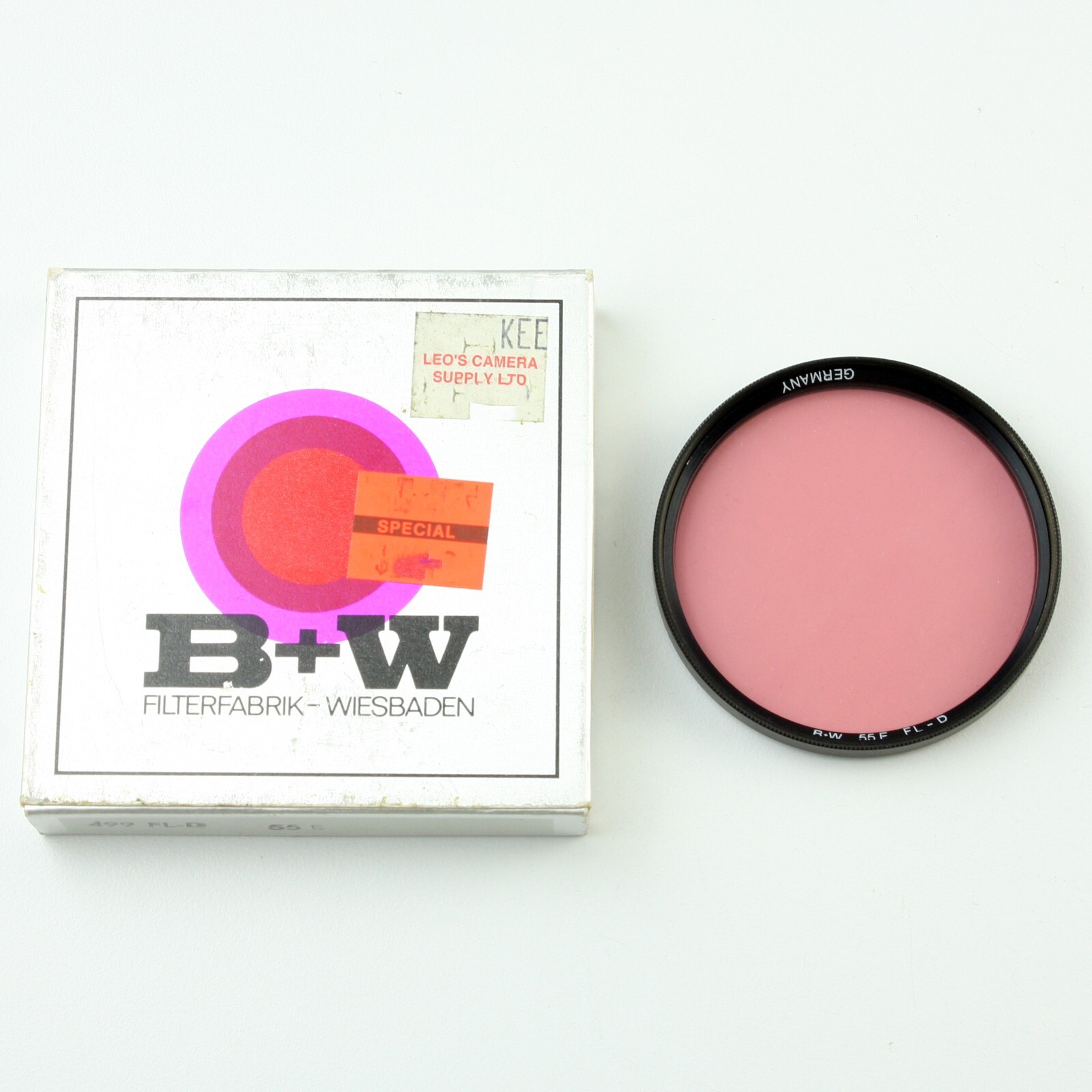 B+W  55mm #499 Fluorescent-to-Daylight Correction Filter New Old Stock