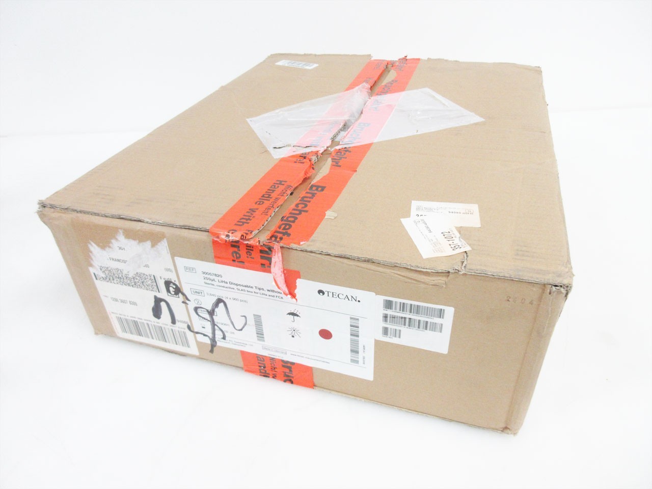 BOX 3840 TIPS TECAN 30057820 200 UL DISPOSABLE TIPS STERILE SLAS ~ LIHA FCA EXP
