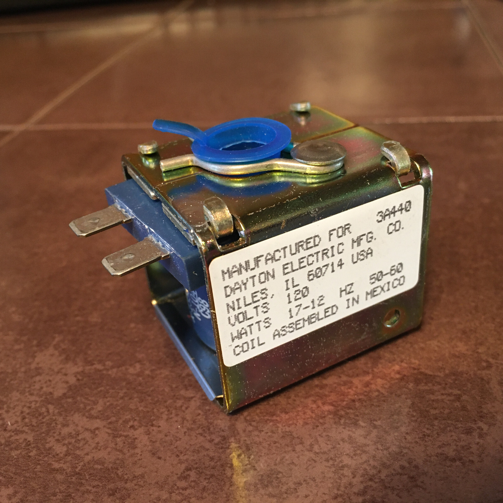 Dayton 3A440 Solenoid Valve Coil, New