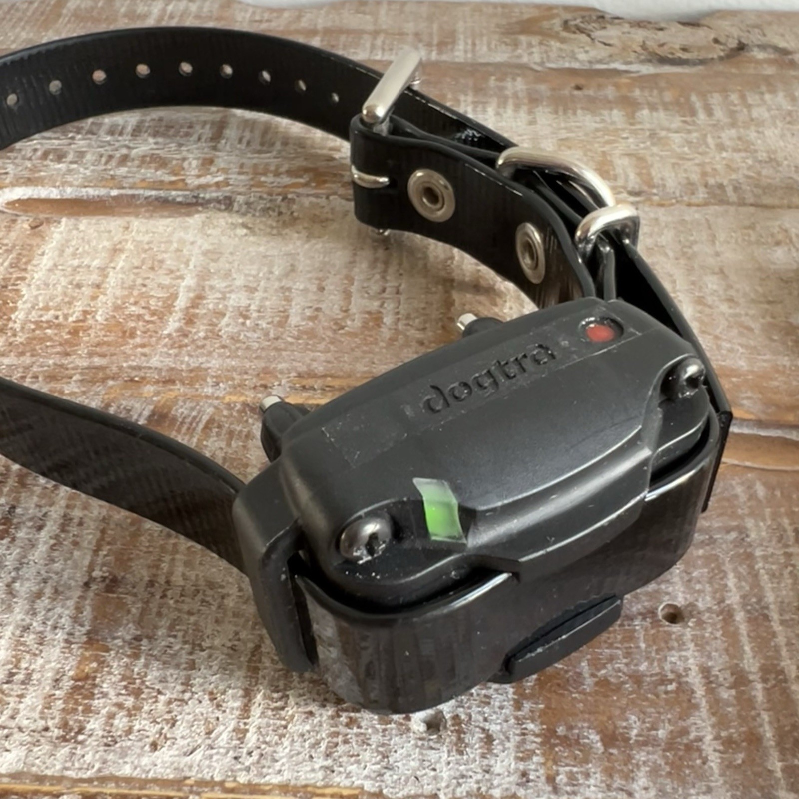 Dogtra 202C Remote Training E-Collar System Includes 1 Receiver Collar & Remote
