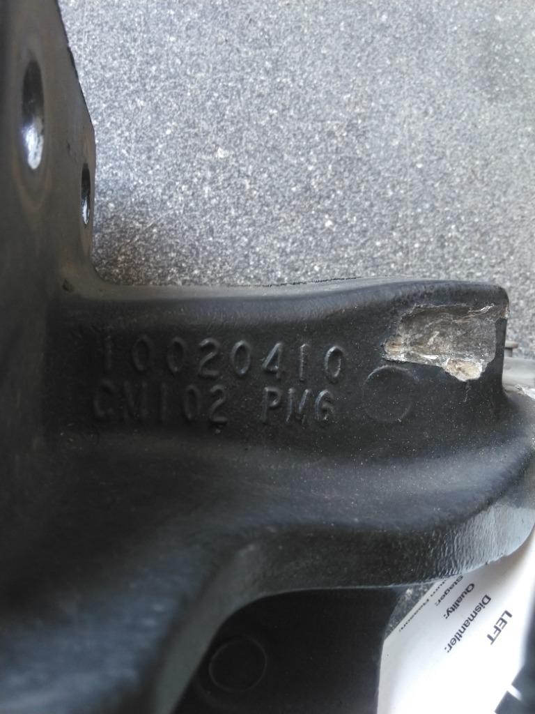 For 2020 PETERBILT 579 BUMPER BRACKET Left , MD