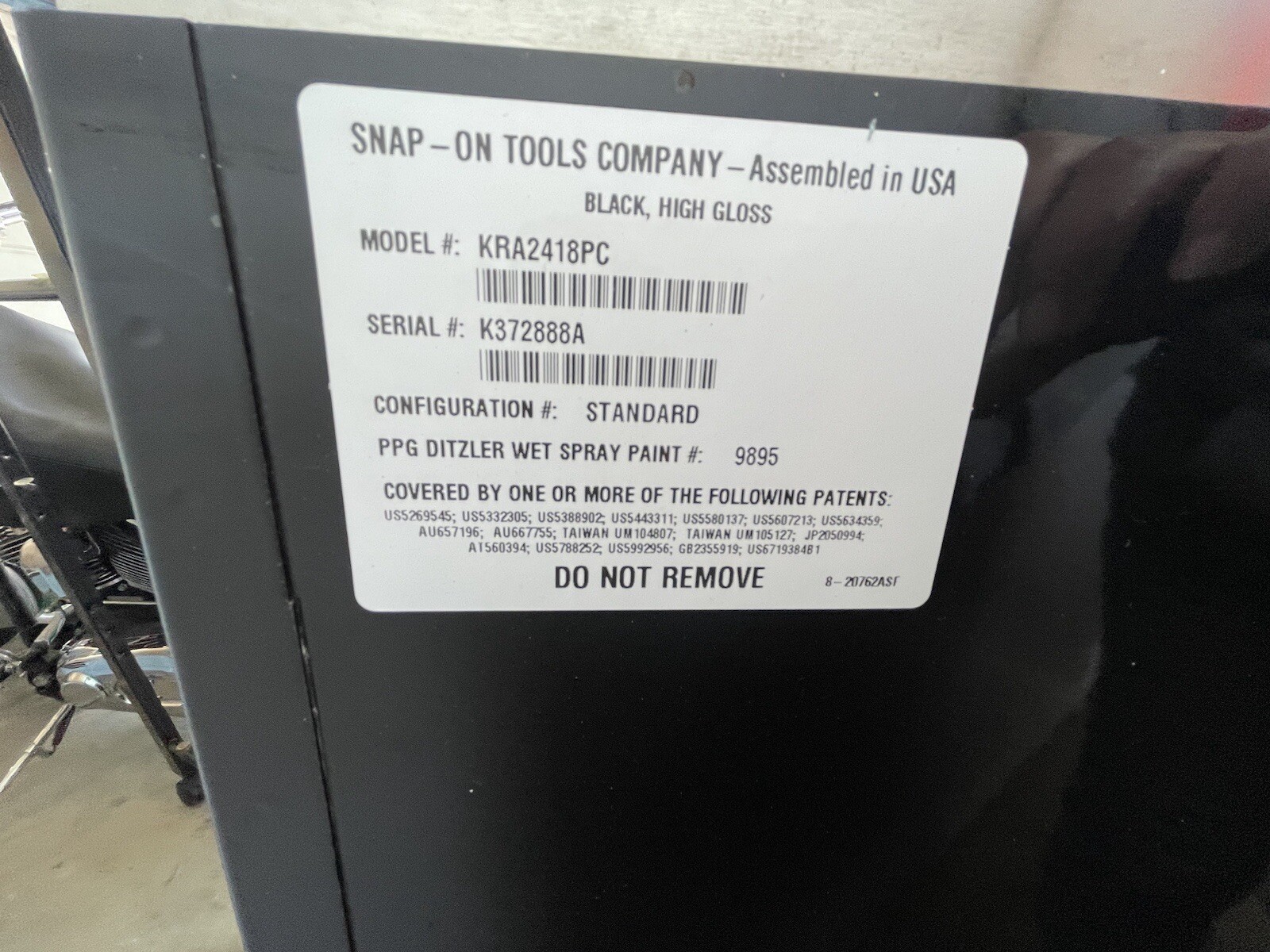 Snap on Classic Series Roll Cab, Gloss Black, with Stainless Steel Work Surface.