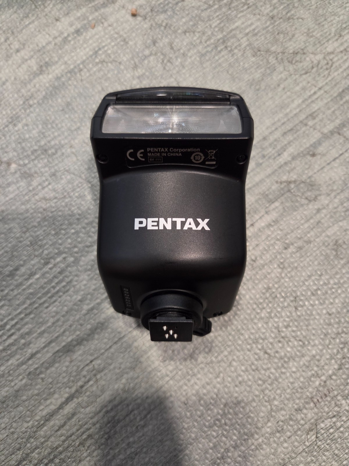 Pentax AF-200FG Shoe Mount Flash w/ Case