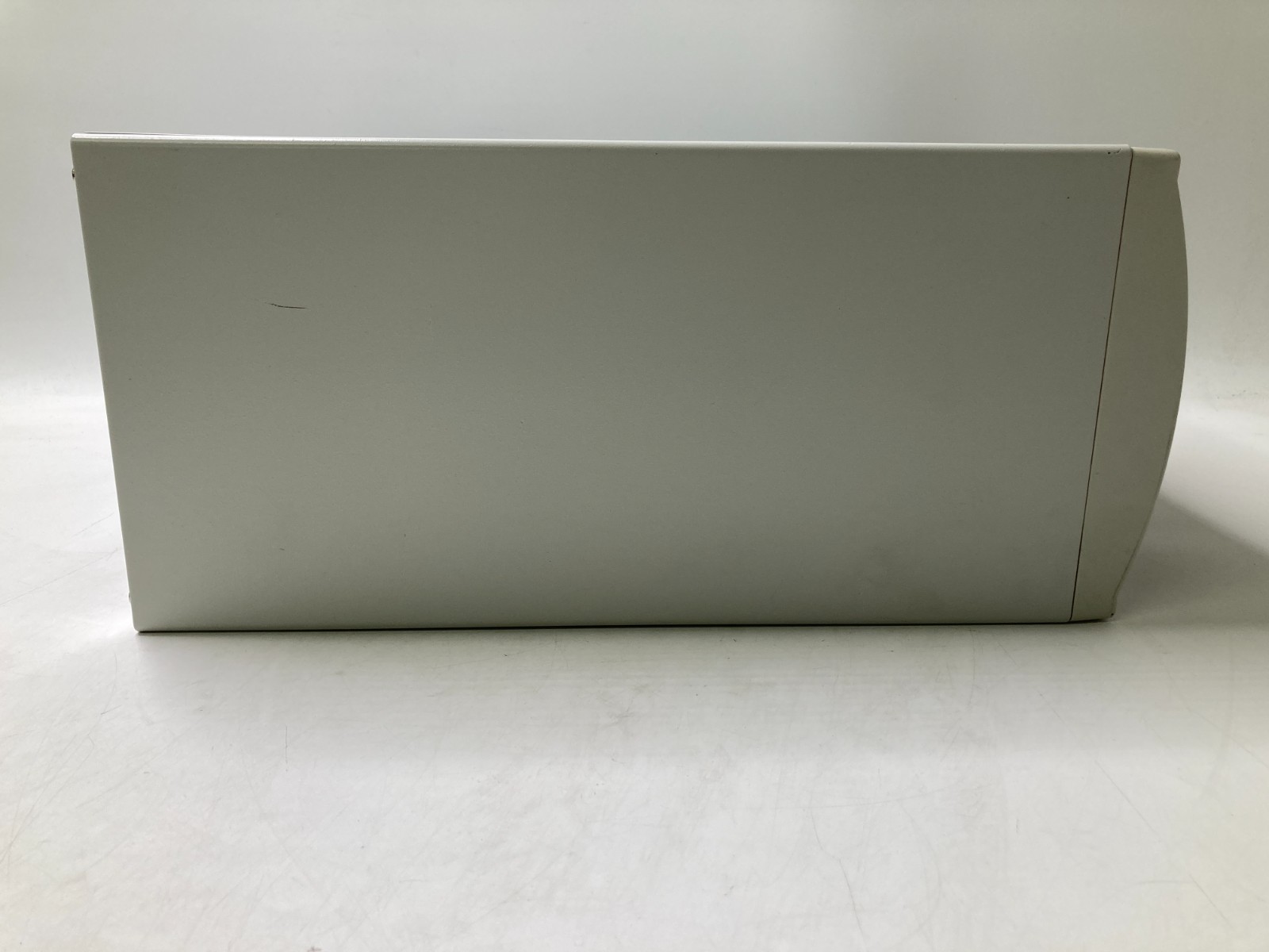 Vintage Beige Computer Case w/ 250W Power Supply