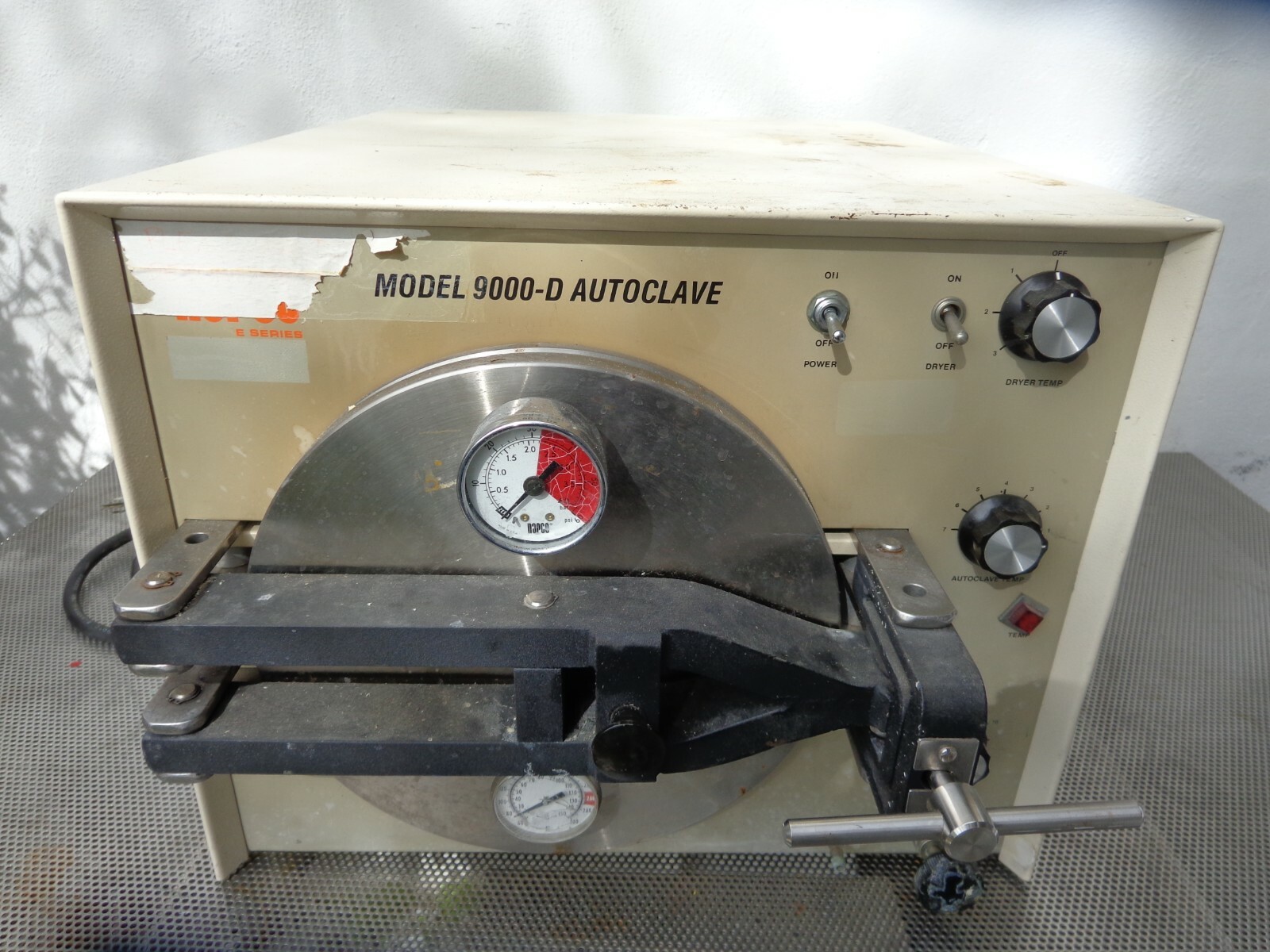 NAPCO Model 9000-D Autoclave Sterilizer (Missing Fuse Cap)