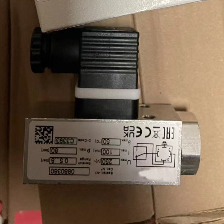 1PCS NEW for NORGREN 0880380 Pressure Switch