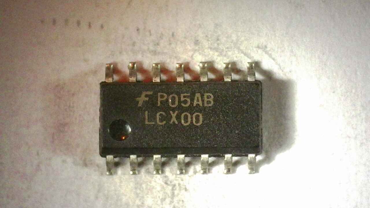 Fairchild 74LCX00 LCX00 quad 2 in NAND gate SOP-14 -USED GUARANTEED-