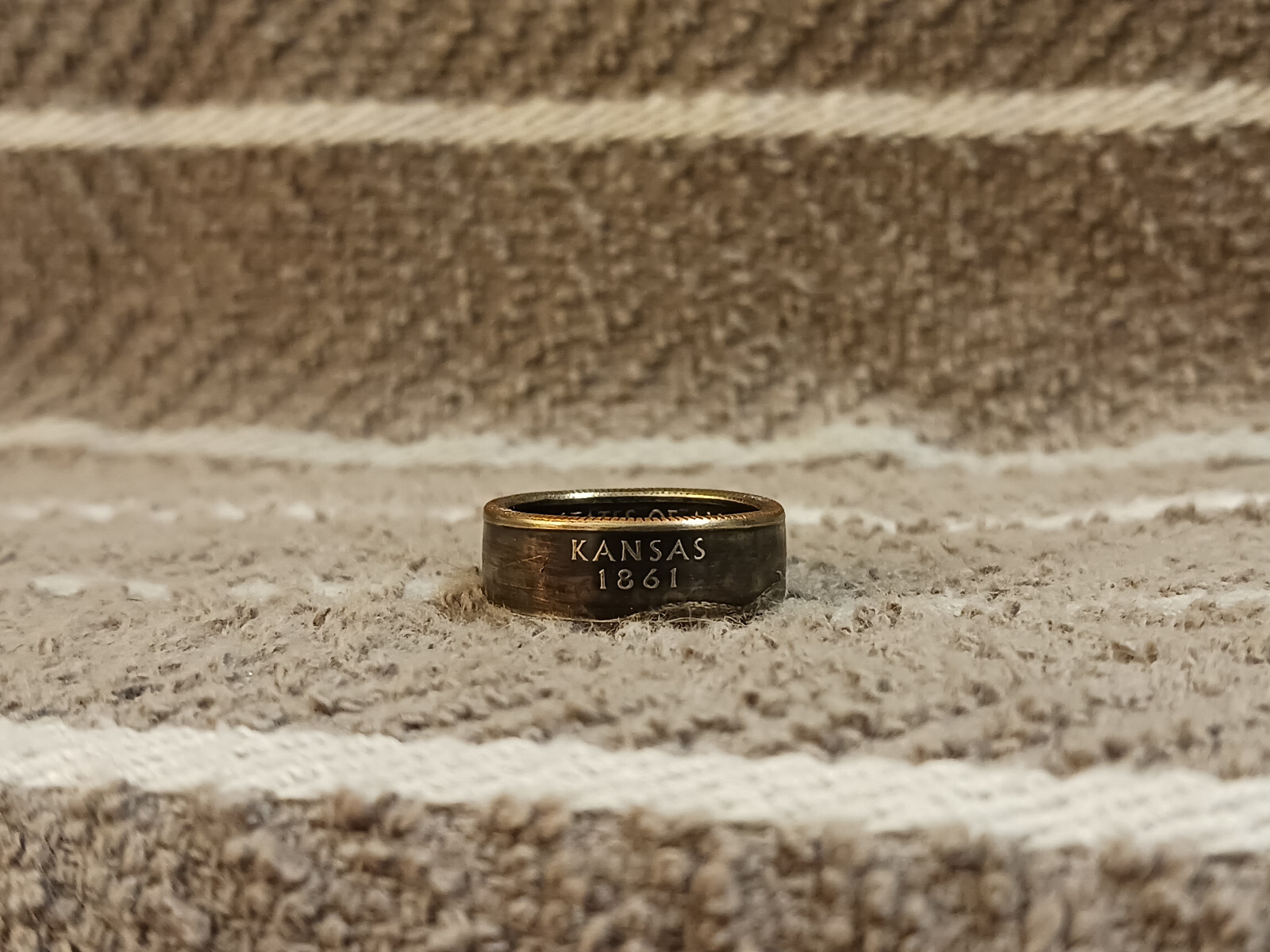 Kansas Handcrafted Washington Quarters coin ring, size 7 1/2 2005