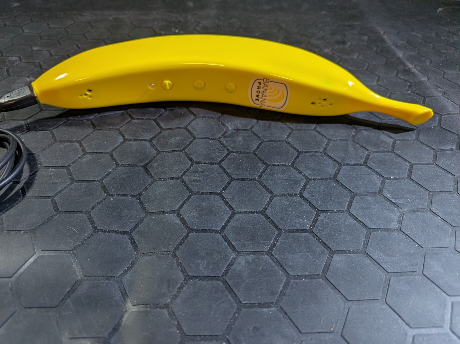 Banana Bluetooth Rechargable Phone w/ Cord
