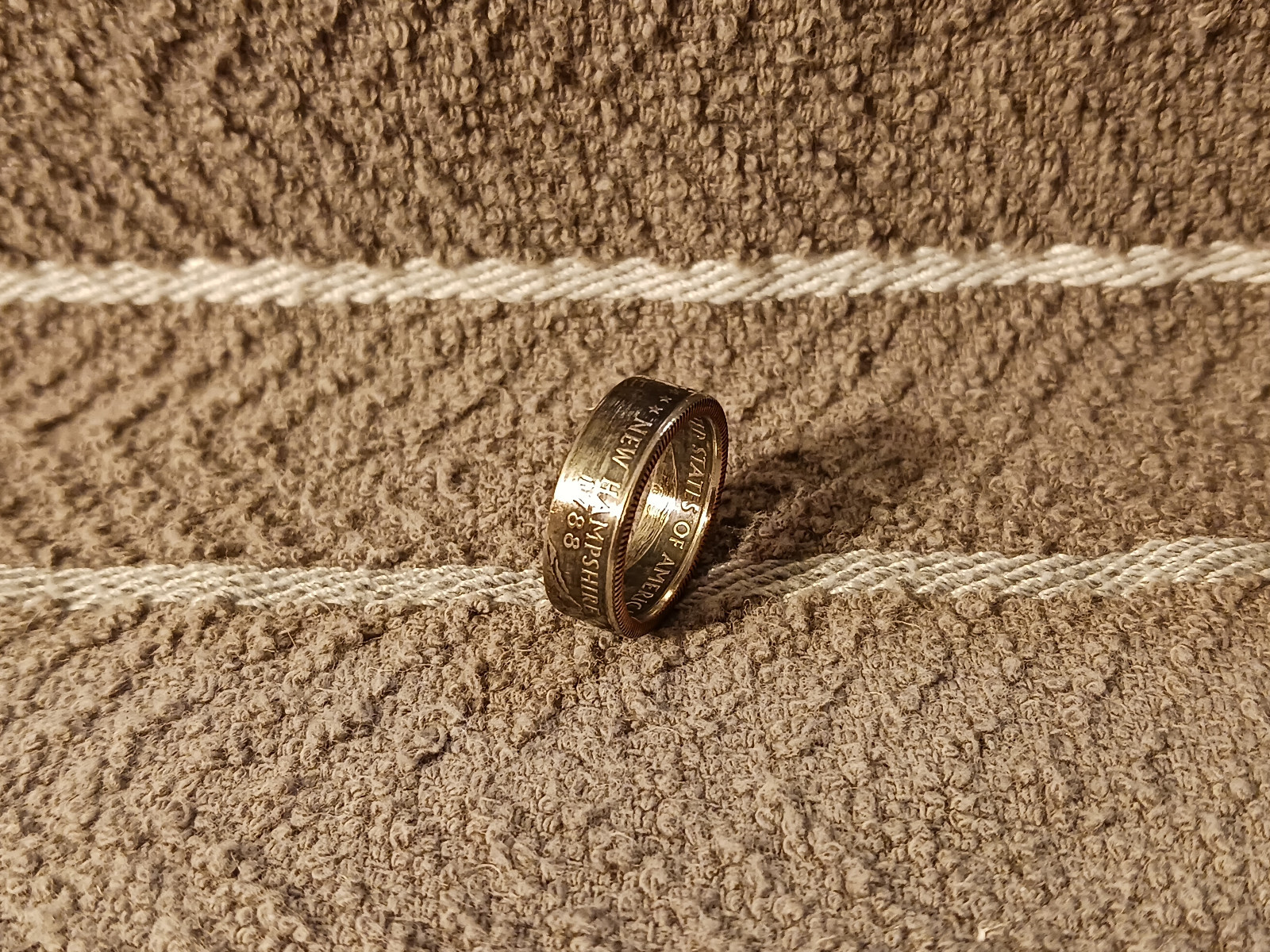New Hampshire Handcrafted Washington Quarters coin ring, size 6 -1/2   2000