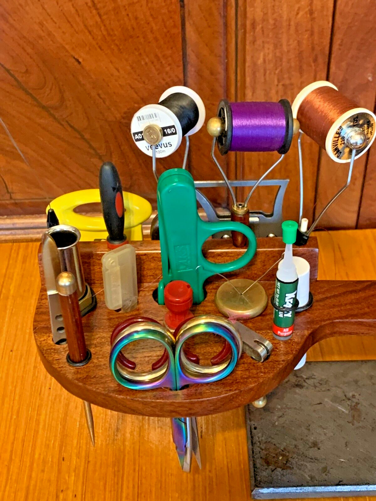 WADE'S FLY TYING VICE TOOL CADDY THREAD AND BEAD ORGANIZER / AND QUICK DRAW KIT