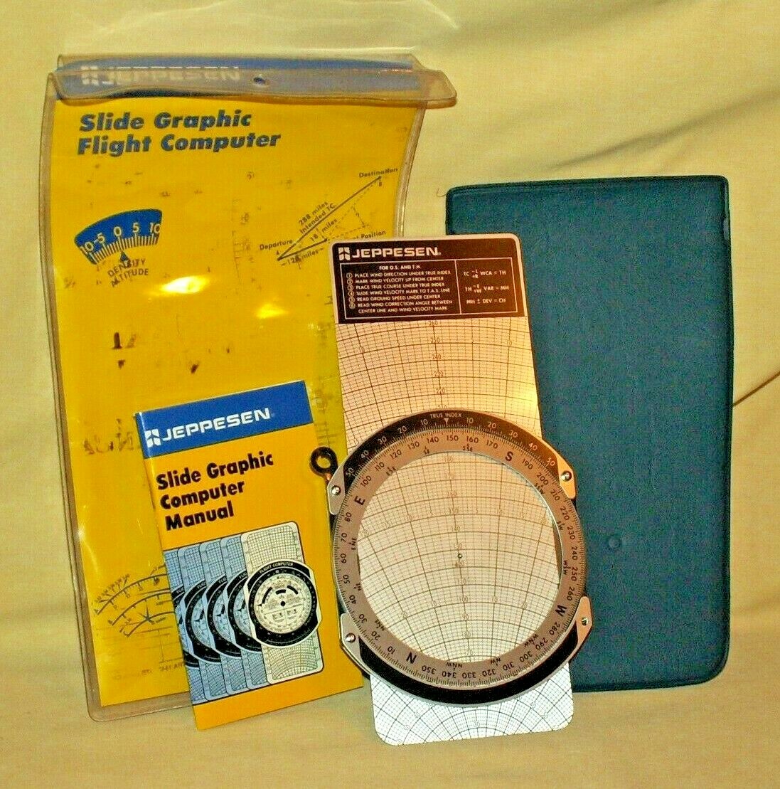 FLIGHT COMPUTER JEPPESEN 1987 SLIDE GRAPH MANUAL POUCH FUEL DISTANCE SPEED.