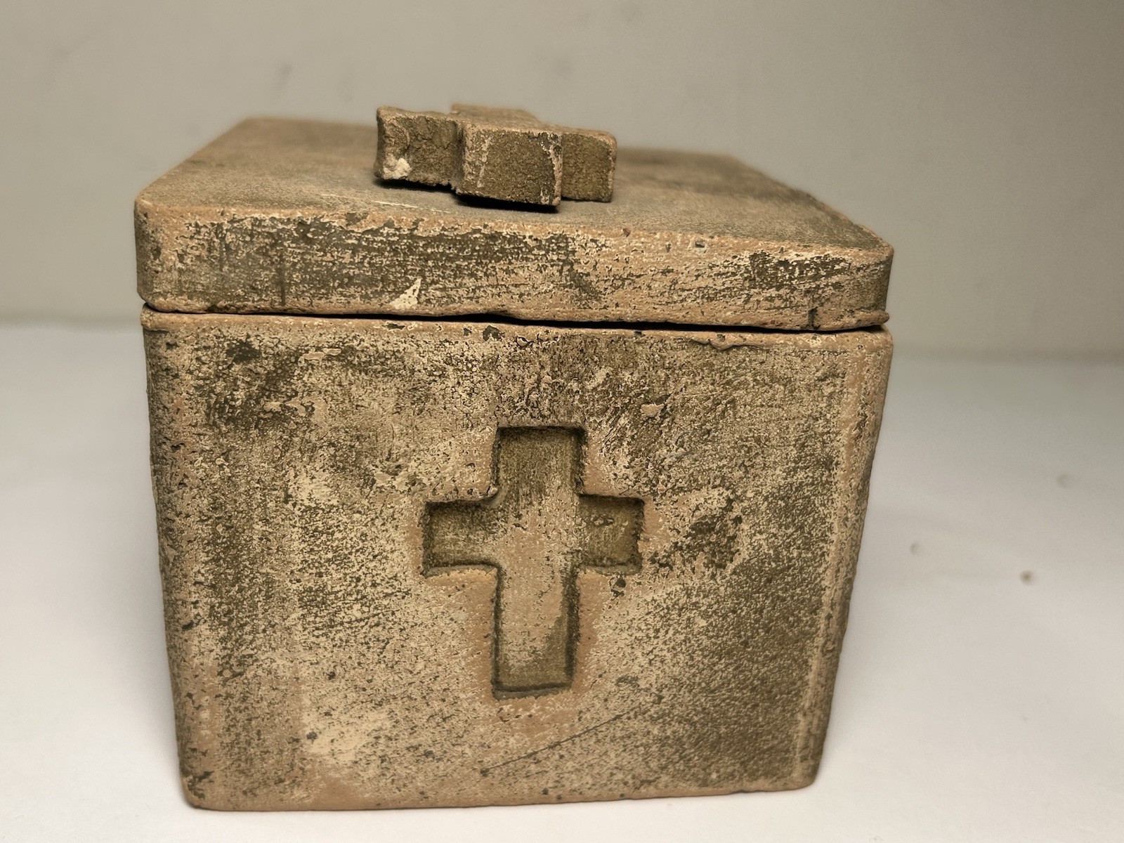 Blessing Box Clay With 11 Crosses 4”