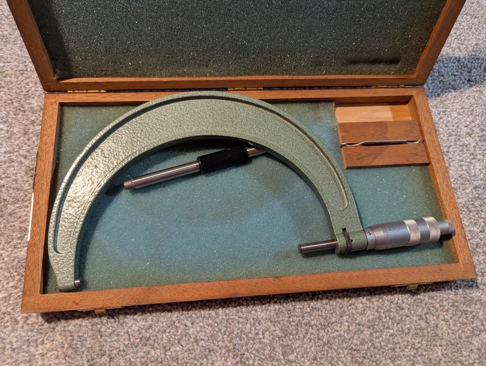 Fowler Helios Micrometer 6-7" .0001 With Setting Standard + Wood Box