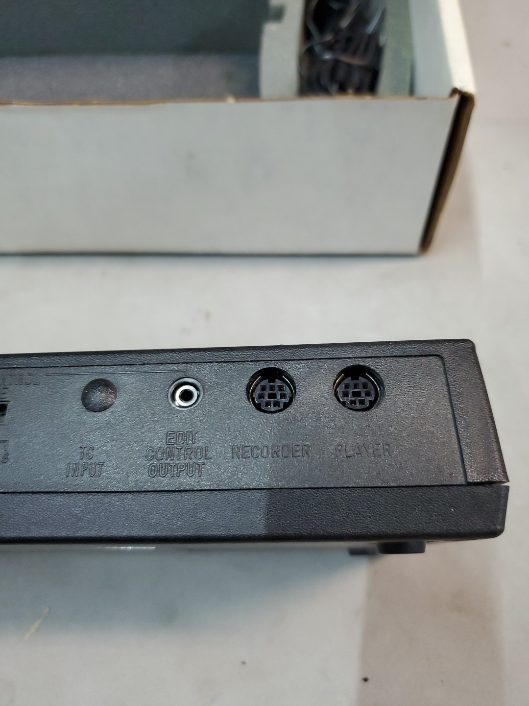 FutureVideo Automatic Video Editing Controller: EC 1000PRO