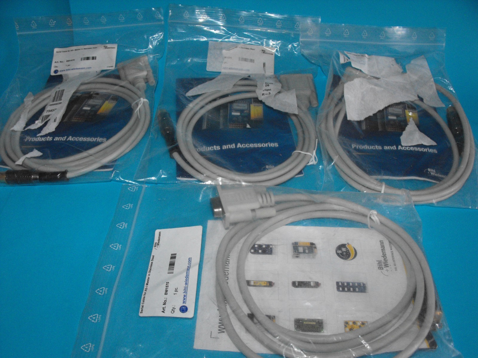 Bihl-Wiedemann BW1575.SERIAL CABLE,D-SUB DATA CABLE 9-PIN,MINI-DIN PLUG 6PIN.NEW