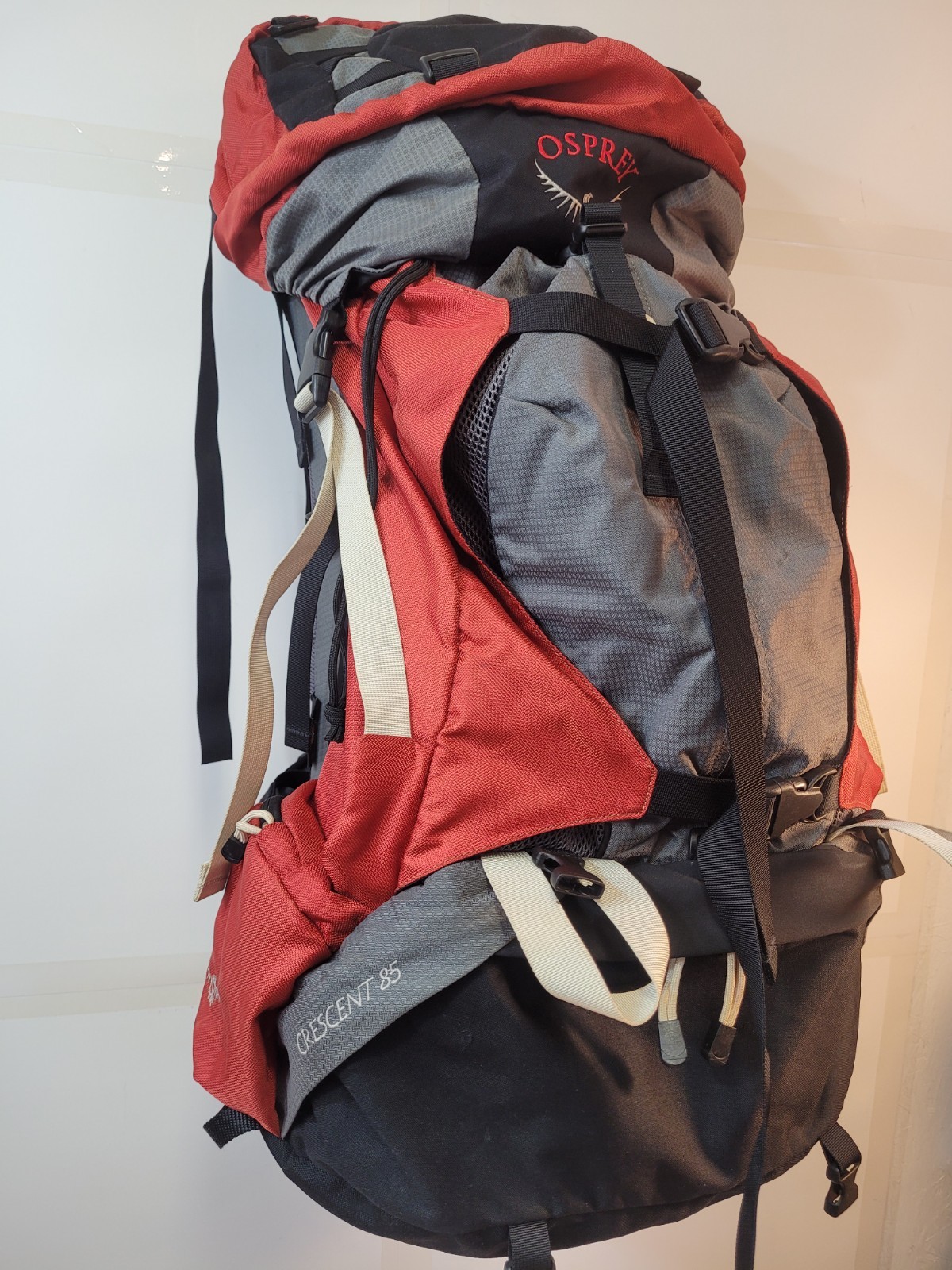 Osprey Crescent 85L Expedition Hiking Backpack Internal Frame Men’s