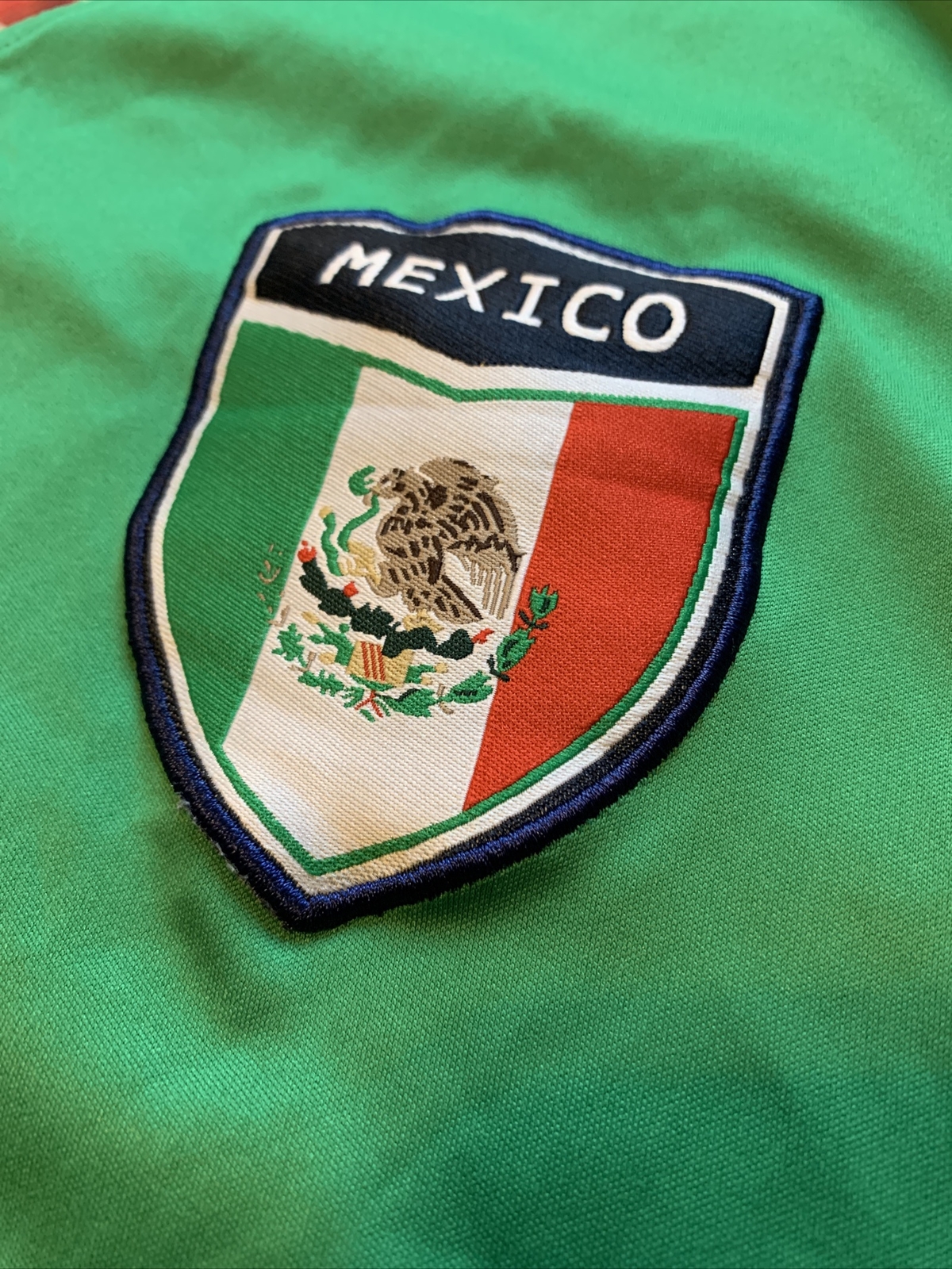 Basix Soccer Mens Green White Red Mexico Soccer Shirt Size XL Polyester