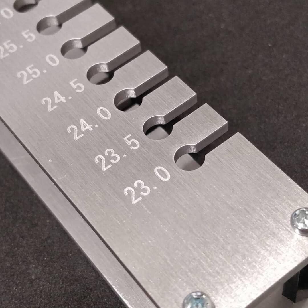 Mini 4WD Tire Jig 10-Step Slick Tire Making Tool Tamiya Racing Car Customization