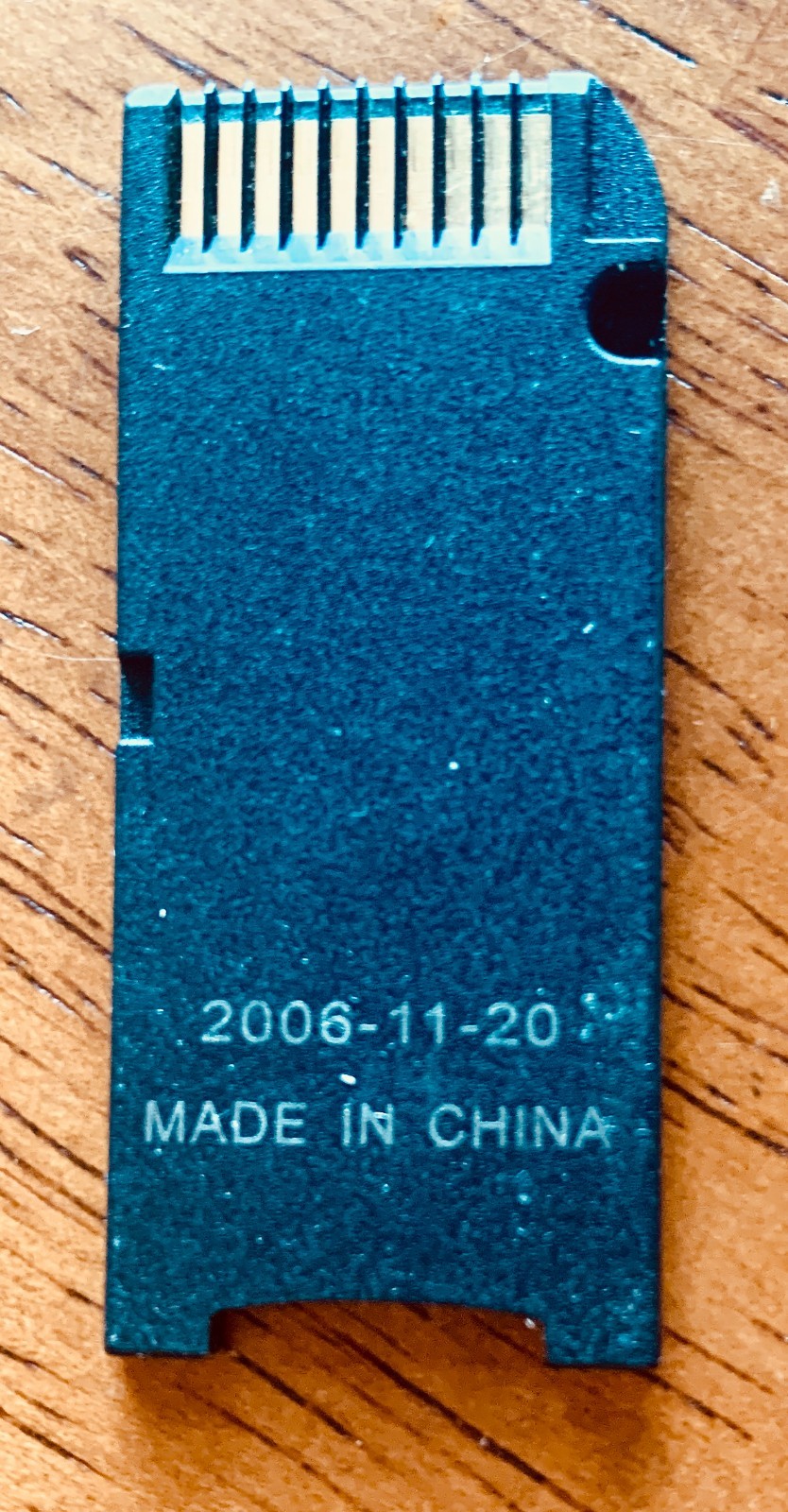 SanDisk Memory Stick Micro M2 to Standard Memory Stick Adapter (Not for Pro Duo)