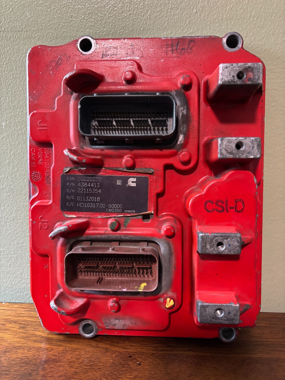 Cummins ISX X15 CM2350 ECM ECU 4384413 Engine Control Module Computer