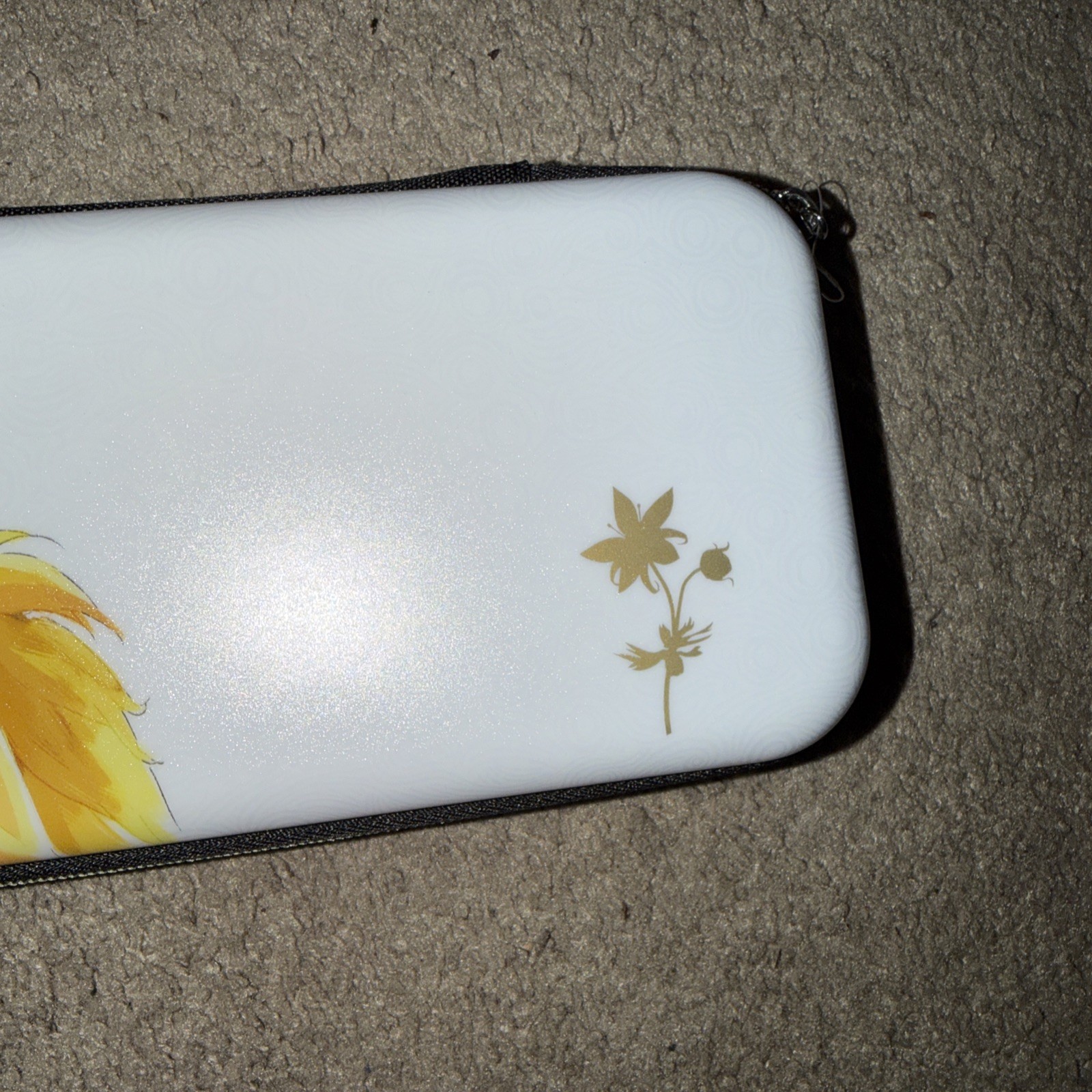 Princess Zelda Pro Slim Case for Nintendo Switch EUC
