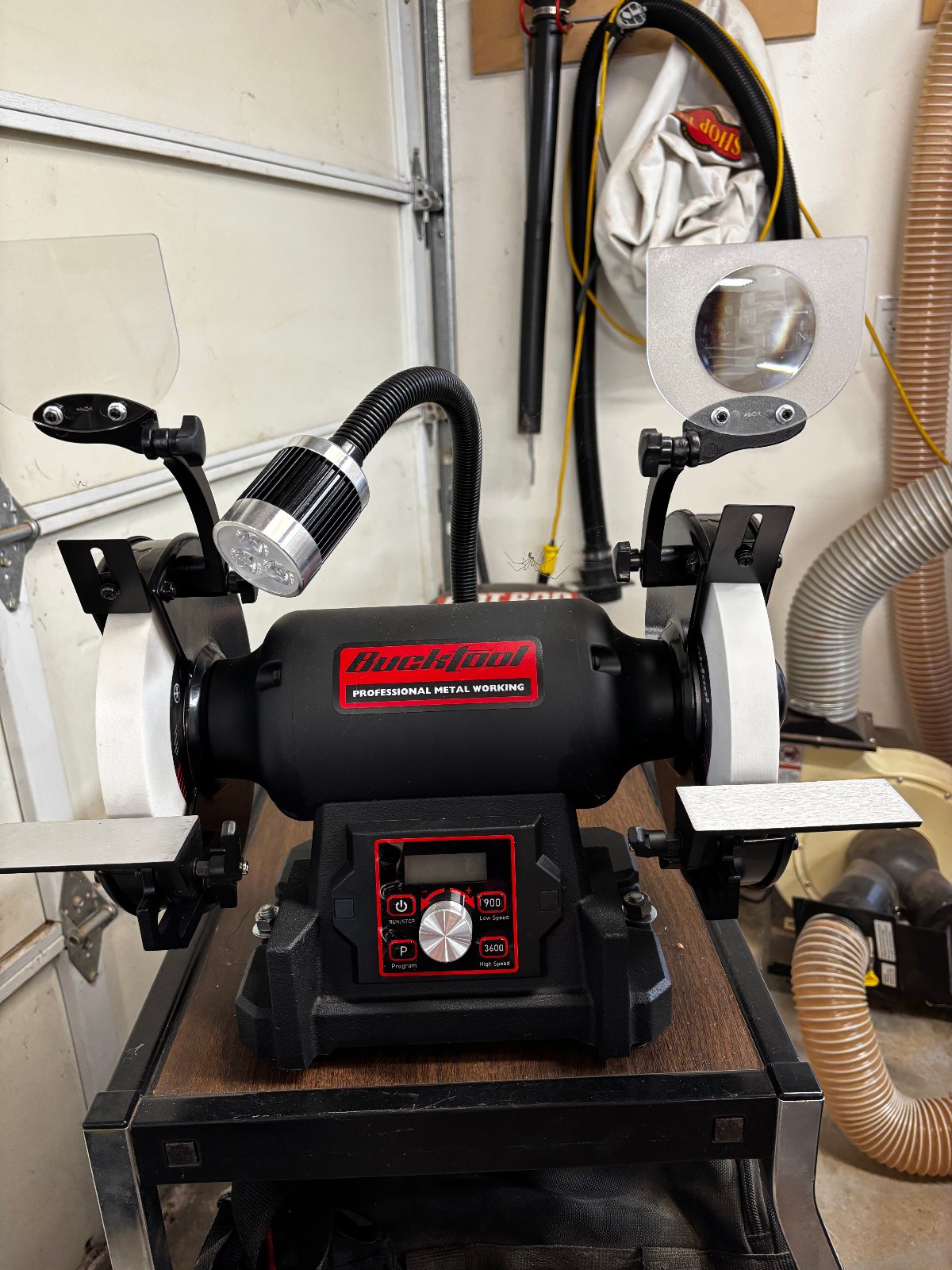 Bucktool 8" VFD 1HP Power Variable Speed Wobble-free Bench Grinder for Knife